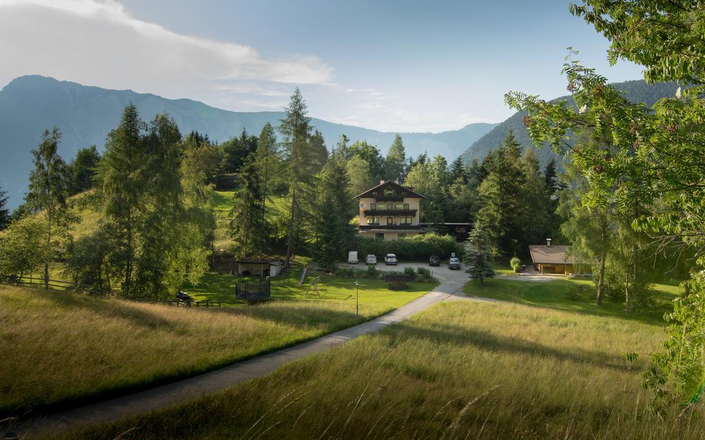 Ferienwohnungen Oetztal Sautens Exterior photo