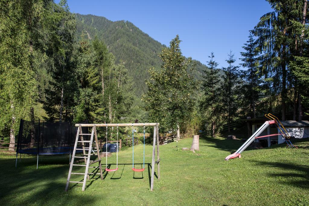 Ferienwohnungen Oetztal Sautens Exterior photo